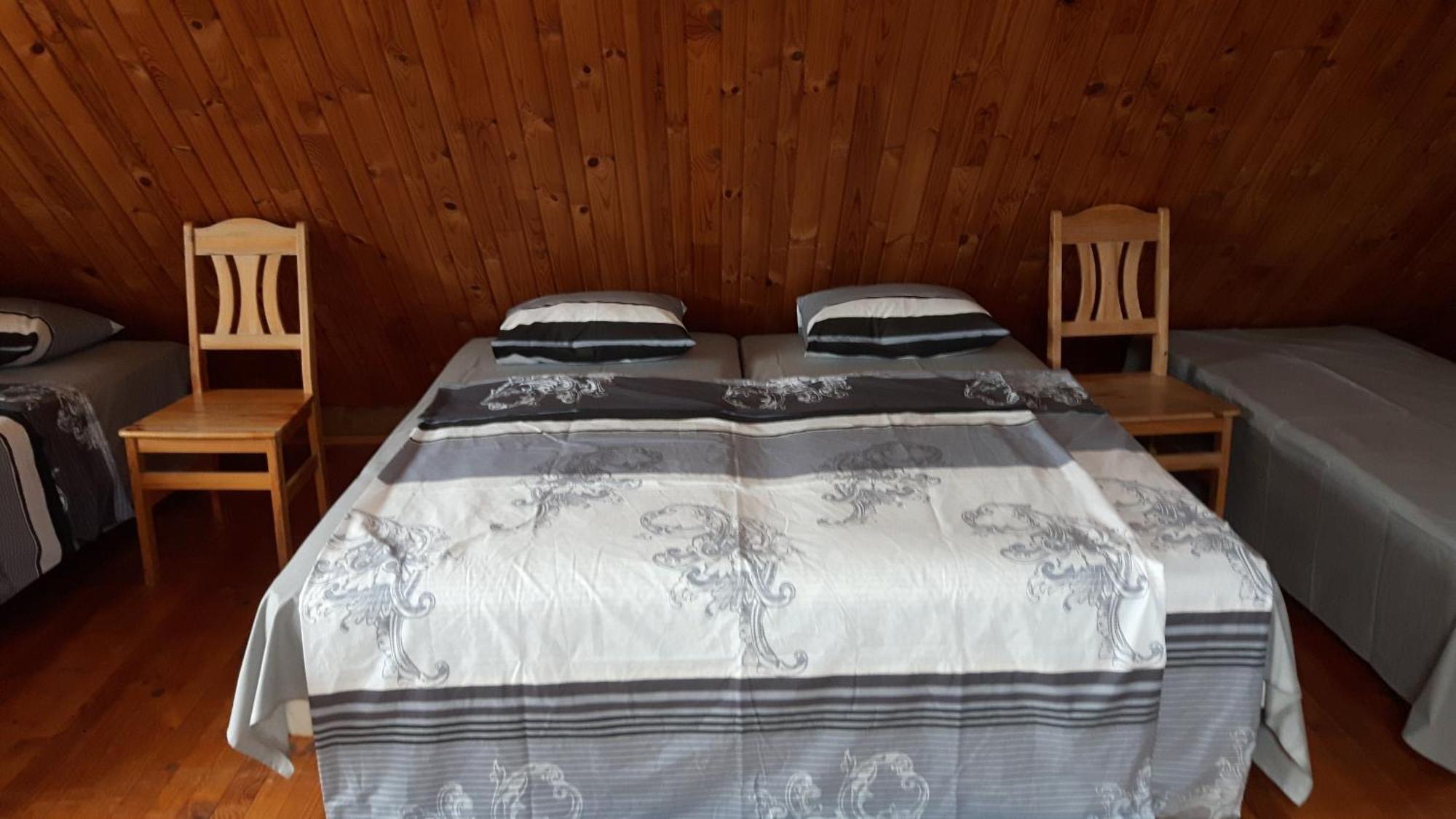 Hotel Jaun-Ievinas Rauna Exteriér fotografie