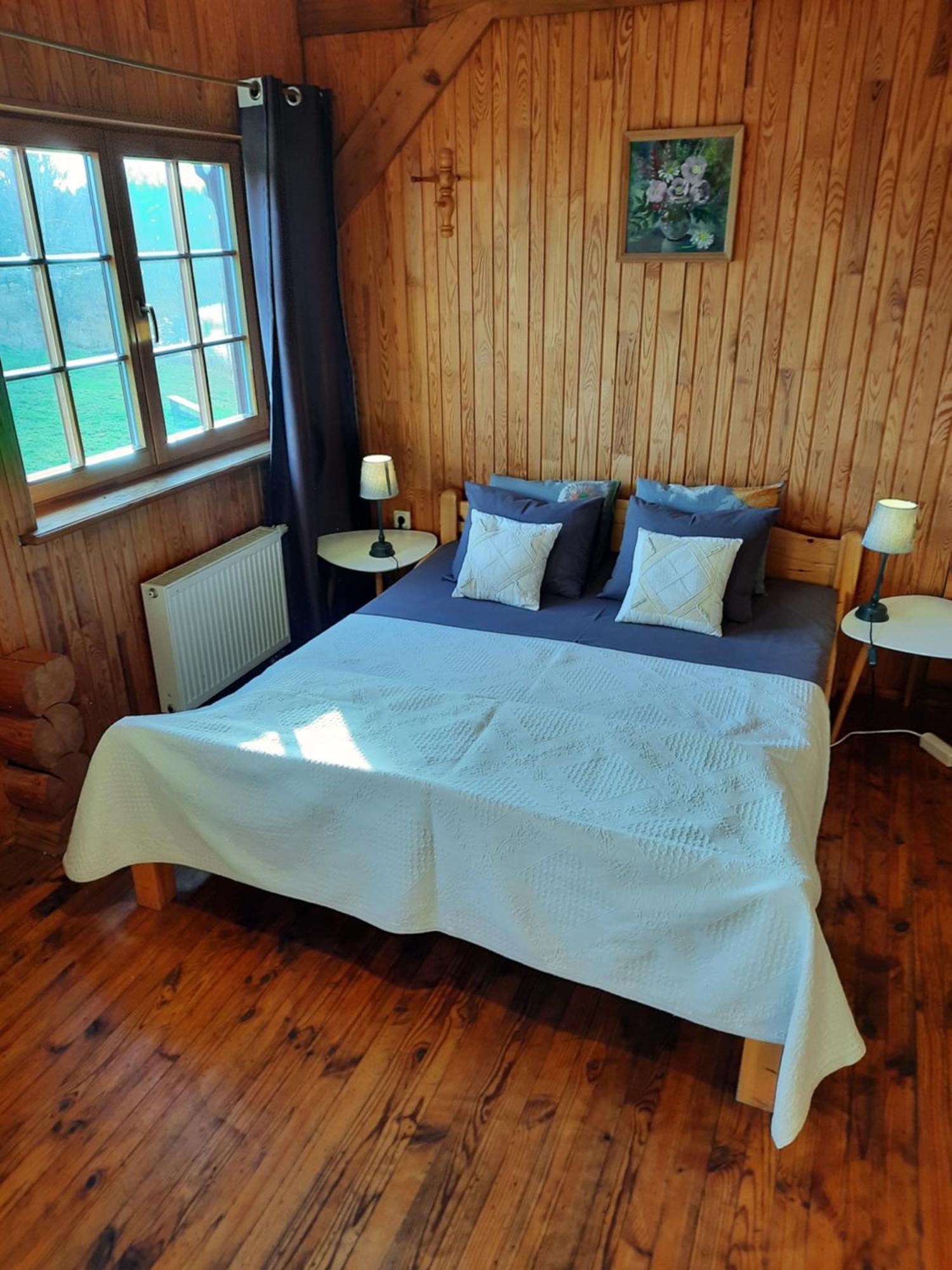 Hotel Jaun-Ievinas Rauna Exteriér fotografie