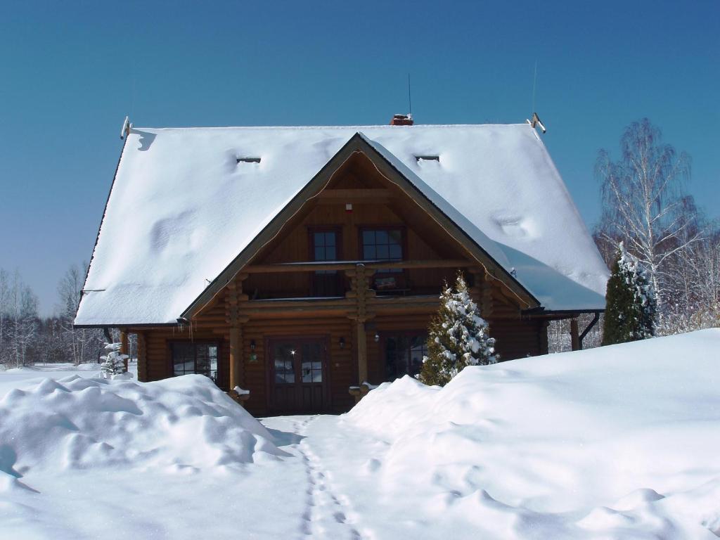 Hotel Jaun-Ievinas Rauna Exteriér fotografie