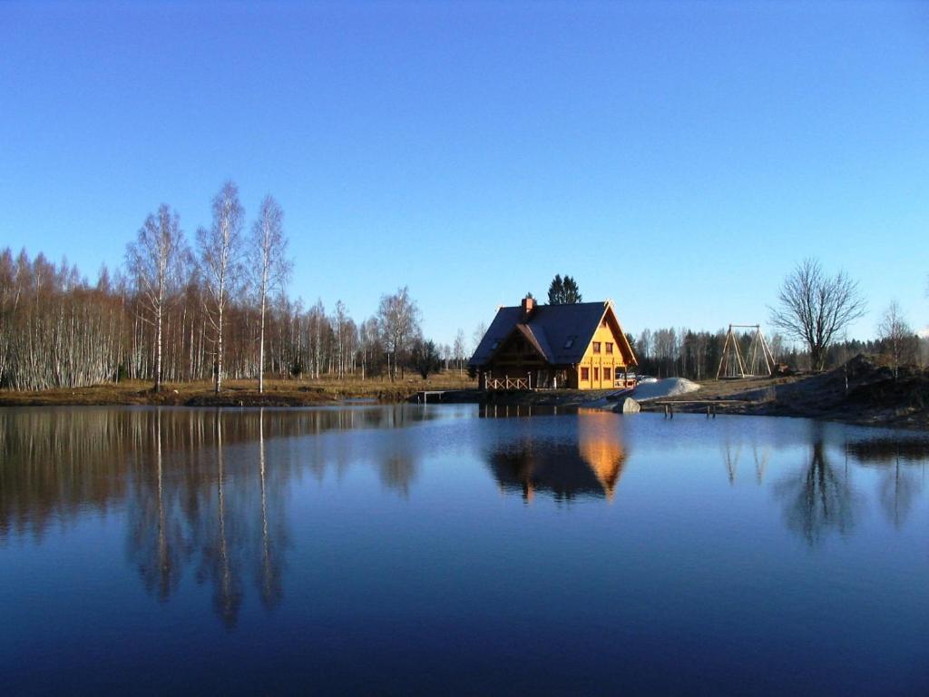 Hotel Jaun-Ievinas Rauna Exteriér fotografie